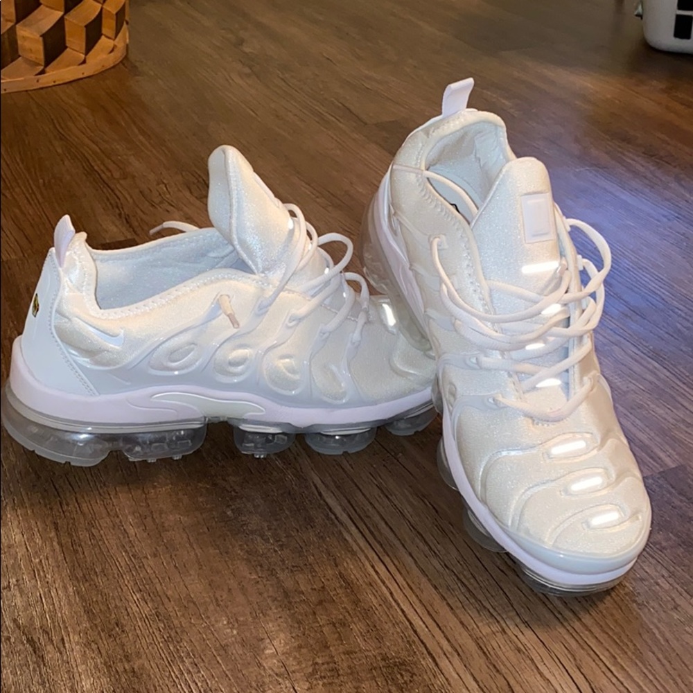 White Vapor Max Plus
